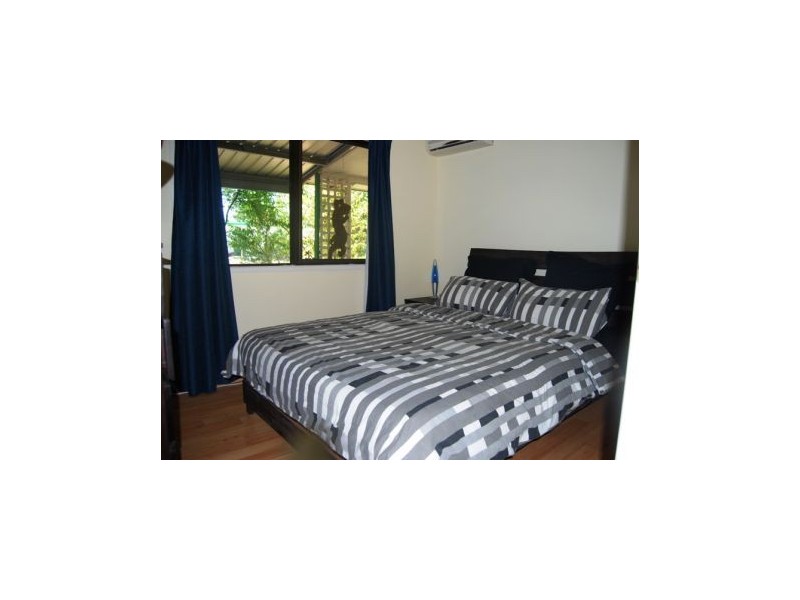 5 Christensen St, Bucasia QLD 4750