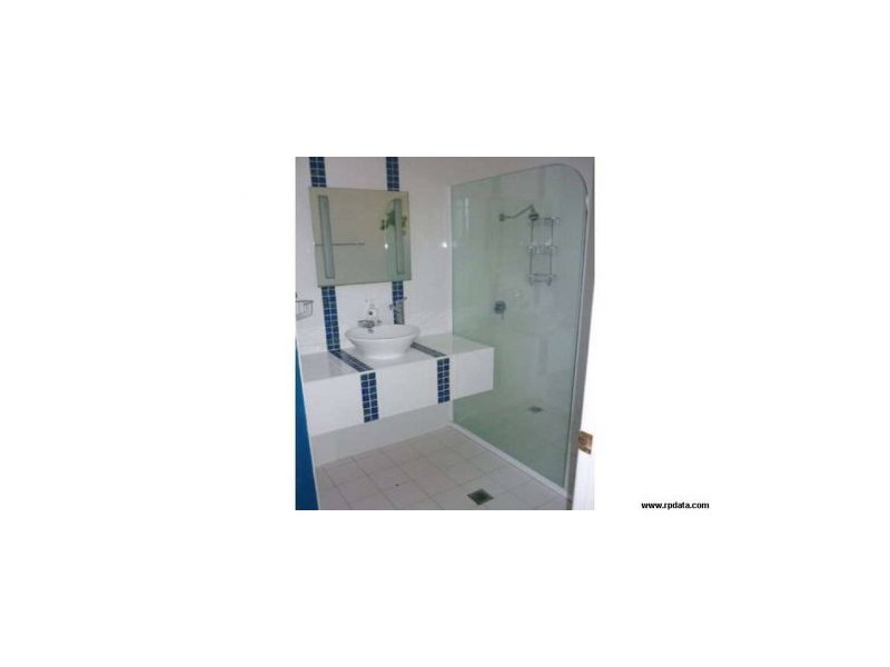 5 Christensen St, Bucasia QLD 4750