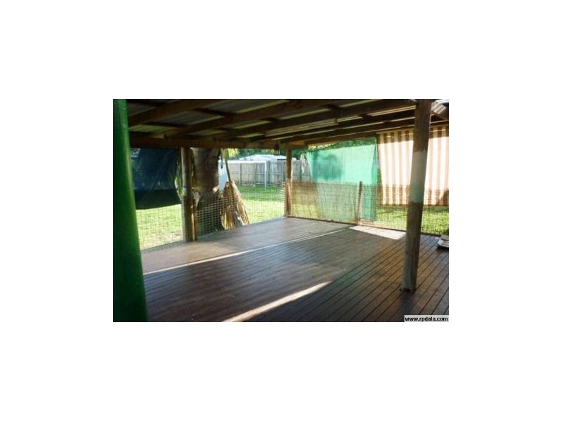 5 Christensen St, Bucasia QLD 4750