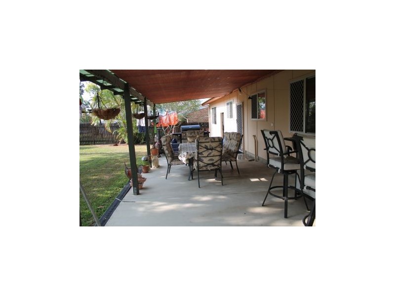 3 Pardoe St, Bucasia QLD 4750