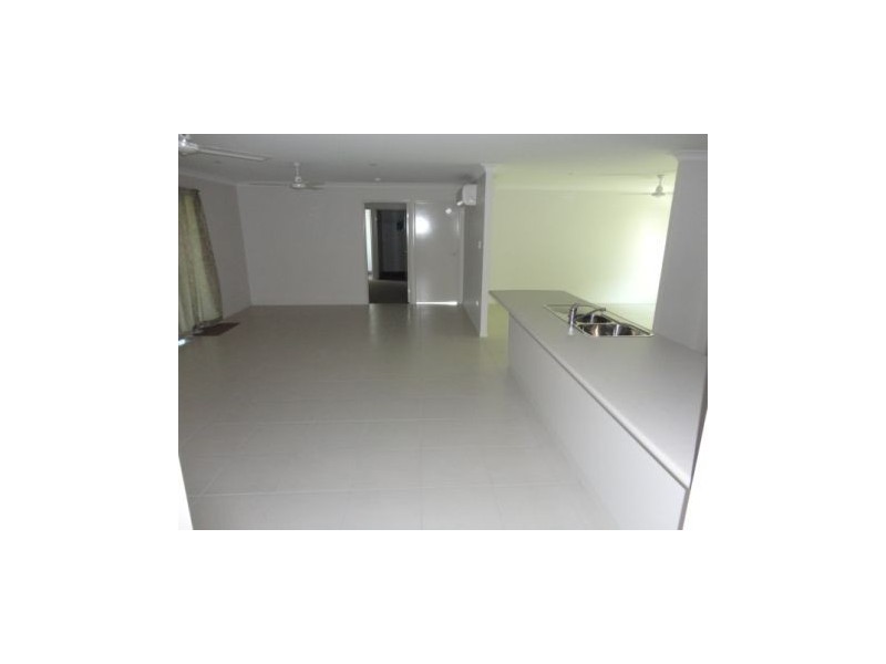 177 Field Street, West Mackay QLD 4740