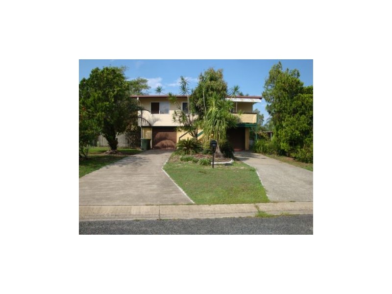 6 Christensen St, Bucasia QLD 4750