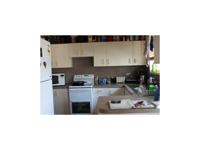 6 Christensen St, Bucasia QLD 4750