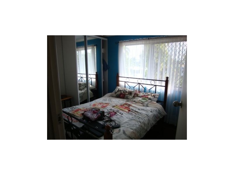 6 Christensen St, Bucasia QLD 4750