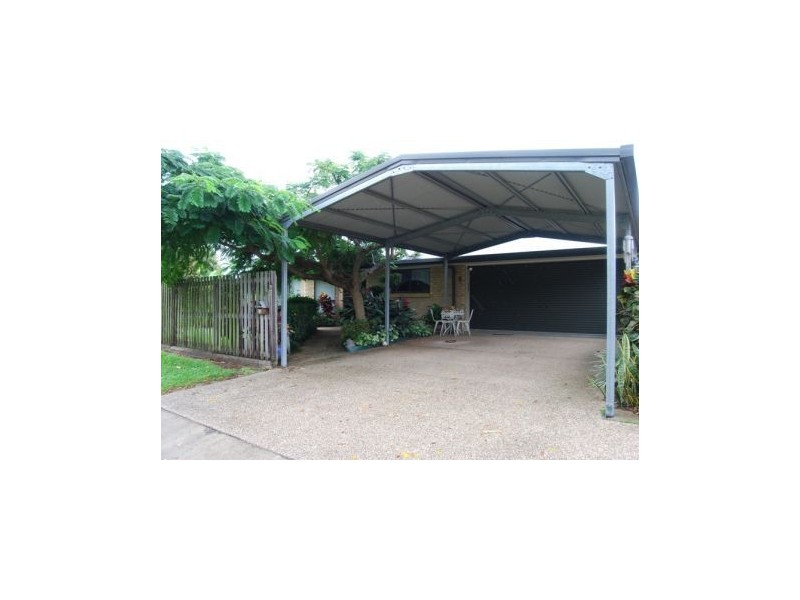 2 THORNING ST, West Mackay QLD 4740