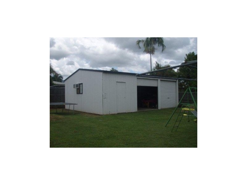 11 KENNEDY DR, Moranbah QLD 4744