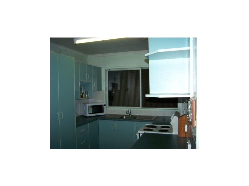 25 Kennedy Drive, Moranbah QLD 4744