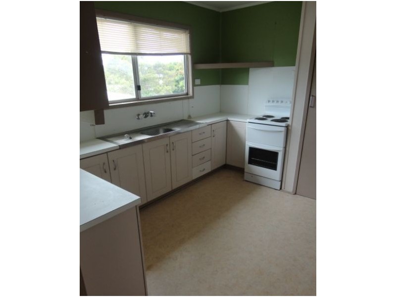 45 Beresford Street, Dysart QLD 4745