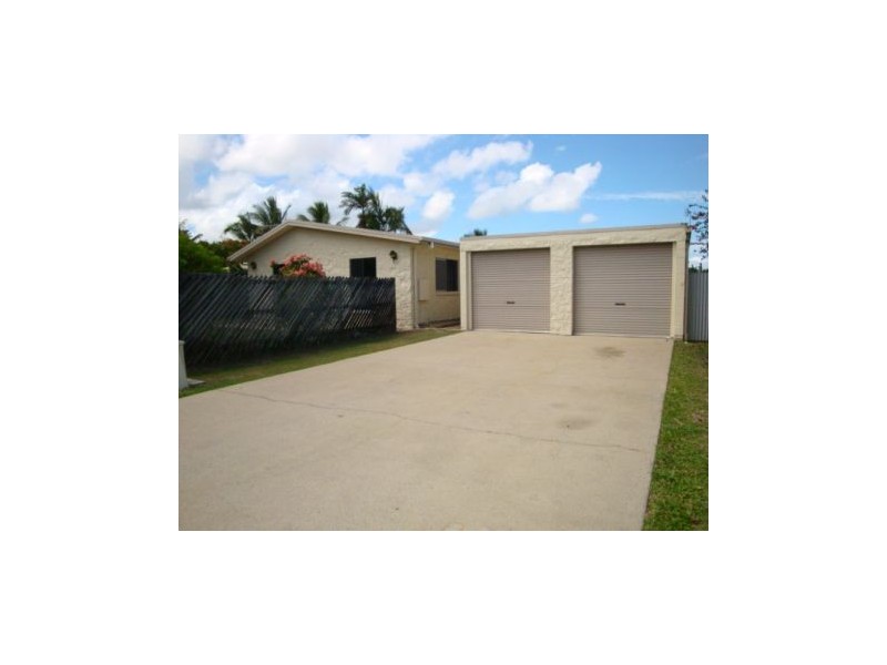 18 Lindesay Court, South Mackay QLD 4740