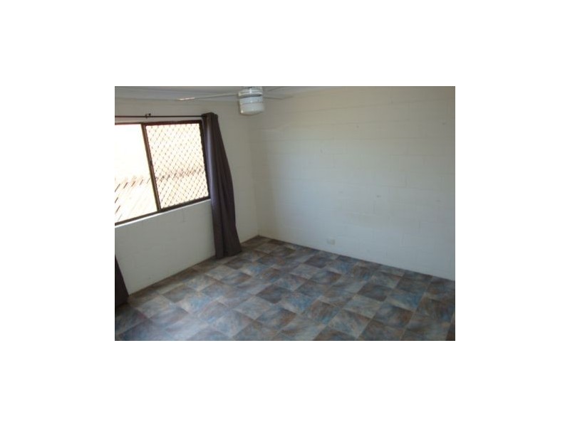 18 Lindesay Court, South Mackay QLD 4740