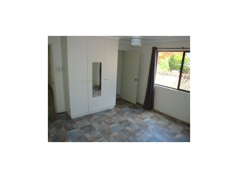 18 Lindesay Court, South Mackay QLD 4740