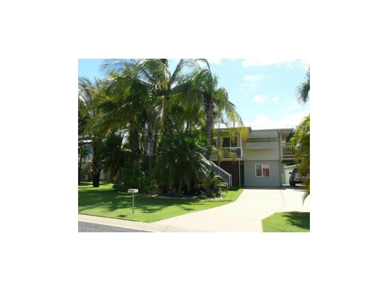 43 Yeates St, Moranbah QLD 4744