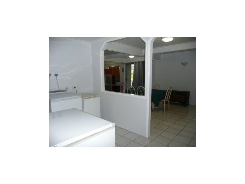 43 Yeates St, Moranbah QLD 4744