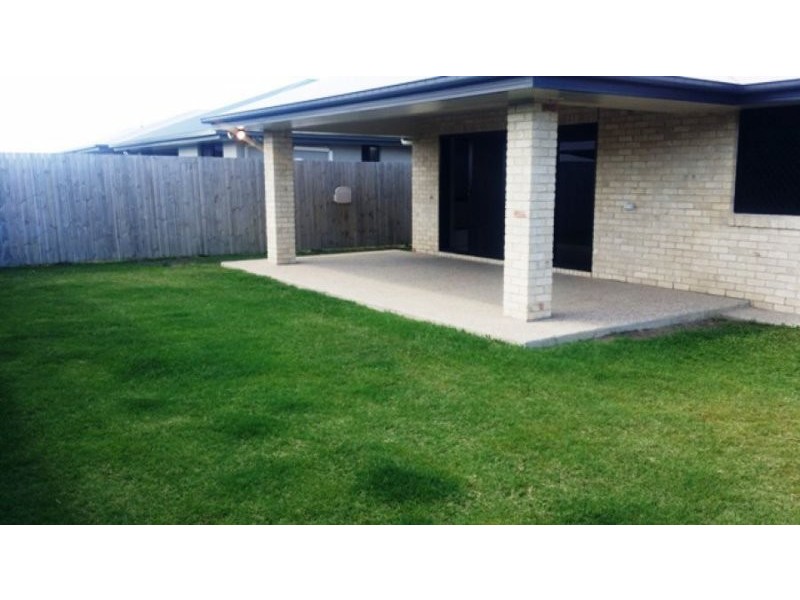 81 Canecutters Drive, Ooralea QLD 4740