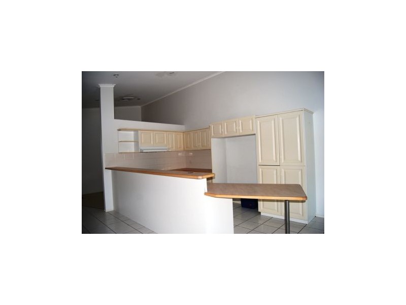 5 Langer Dr, Eimeo QLD 4740