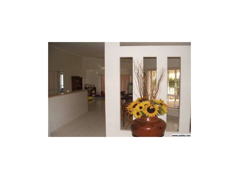 5 Langer Dr, Eimeo QLD 4740