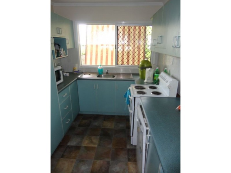 25 Kennedy, Moranbah QLD 4744