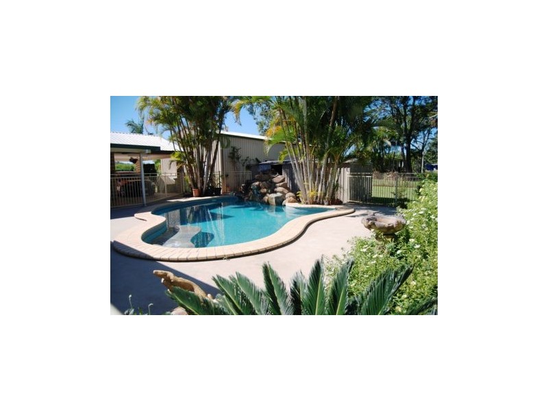 51 Carlton Rd, Sarina QLD 4737