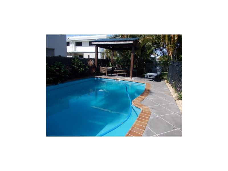 Blacks Beach QLD 4740