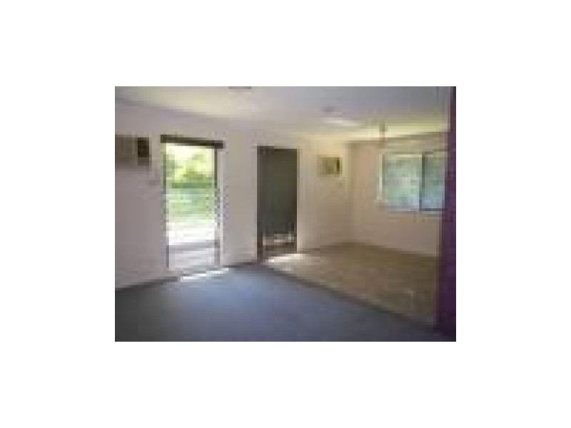 62 Yeates Street, Moranbah QLD 4744