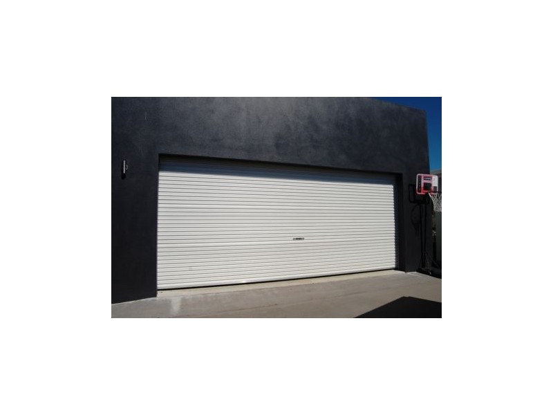 9 Helga Crt, Glenella QLD 4740