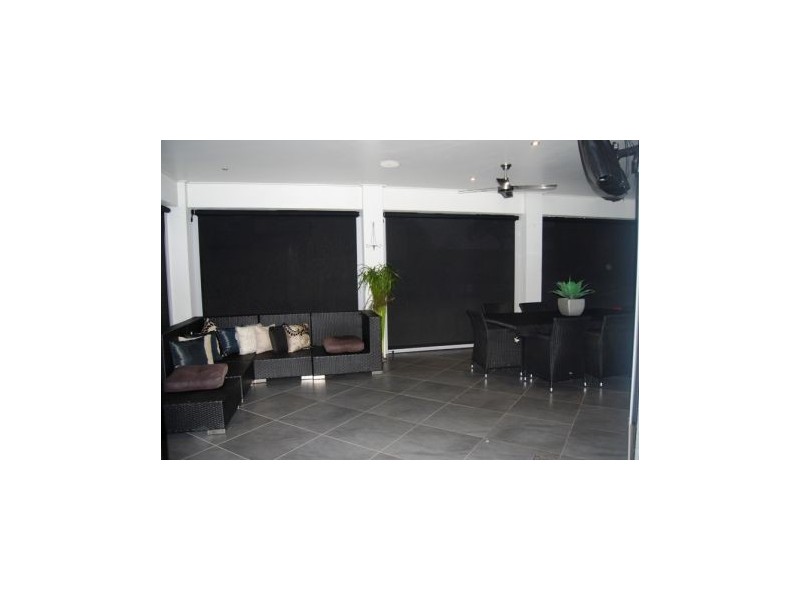 9 Helga Crt, Glenella QLD 4740