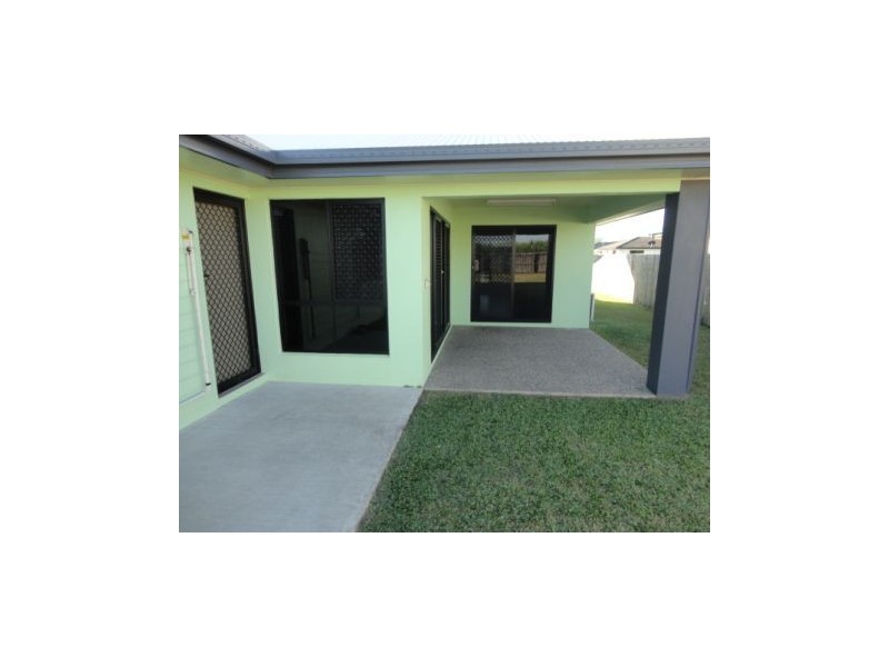 5 Peacock, Marian QLD 4753