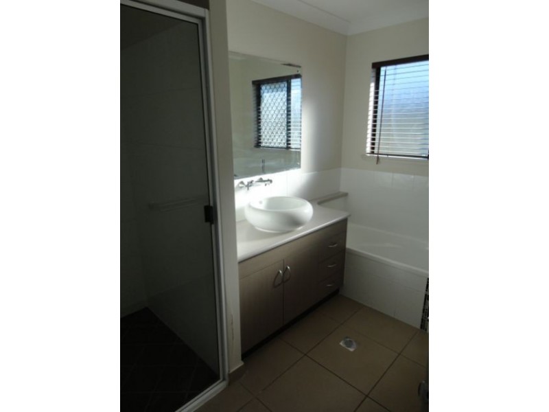 5 Peacock, Marian QLD 4753