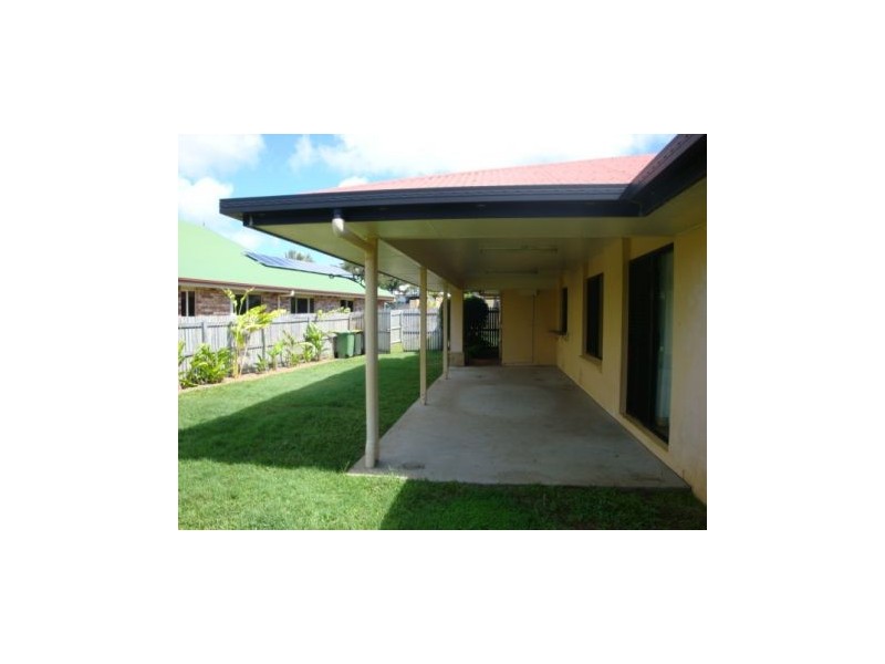 16 Barber Drive, Eimeo QLD 4740