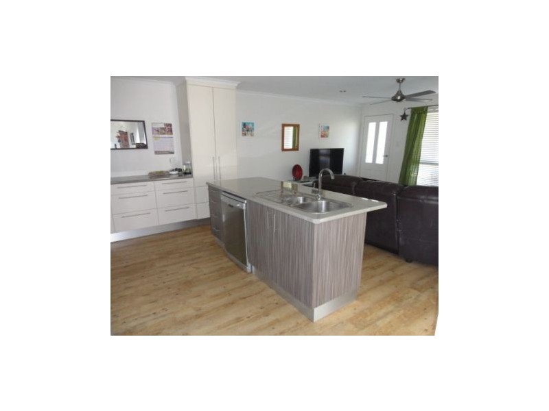 49 Manning Street, Rural View QLD 4740