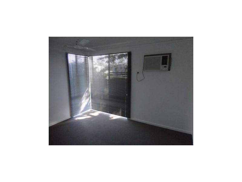 33 Hannah Drive, Dysart QLD 4745