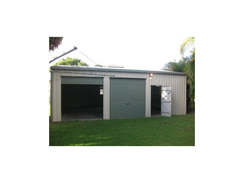 18 Mackenzie, Moranbah QLD 4744