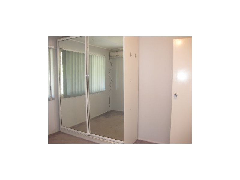 18 Mackenzie, Moranbah QLD 4744