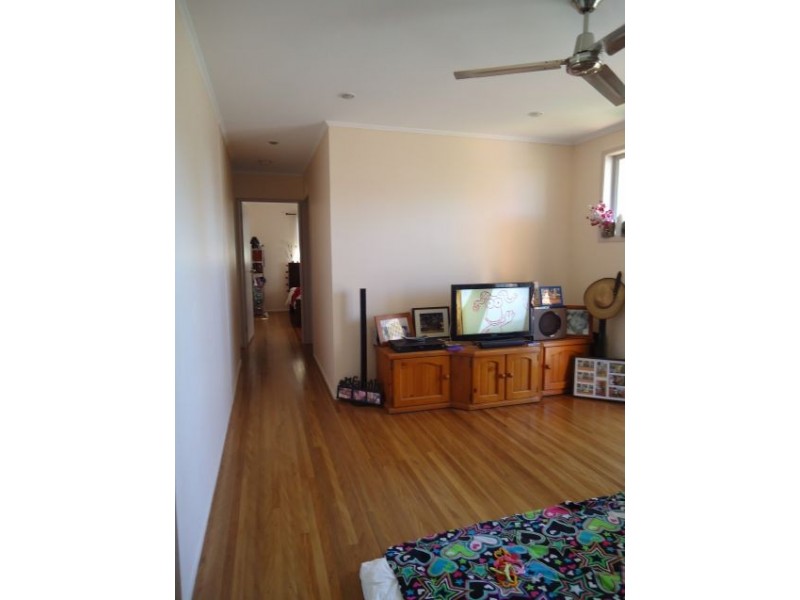 4 Boundary Street, Eton QLD 4741