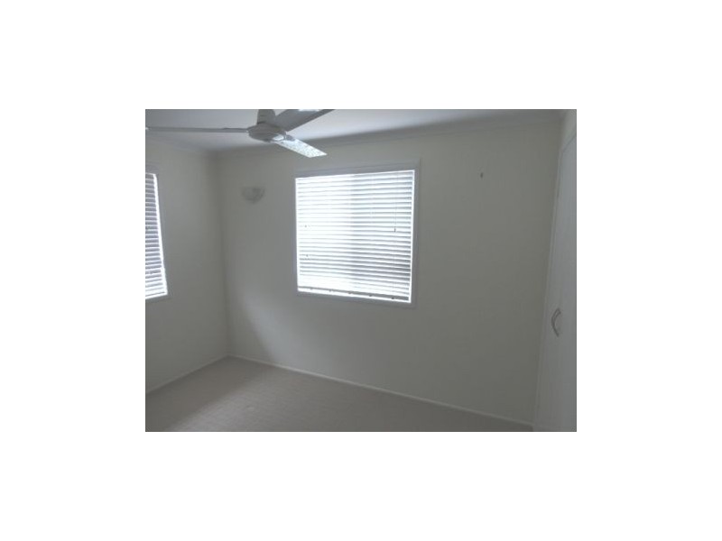 2/18 Ulanda Drive, South Mackay QLD 4740