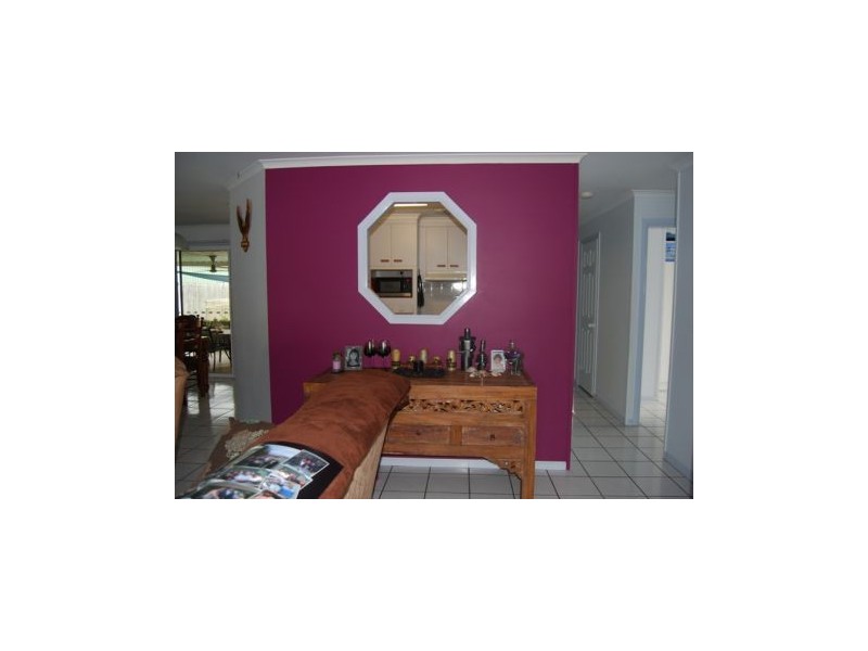 10 Sam Bezzina, Beaconsfield QLD 4740