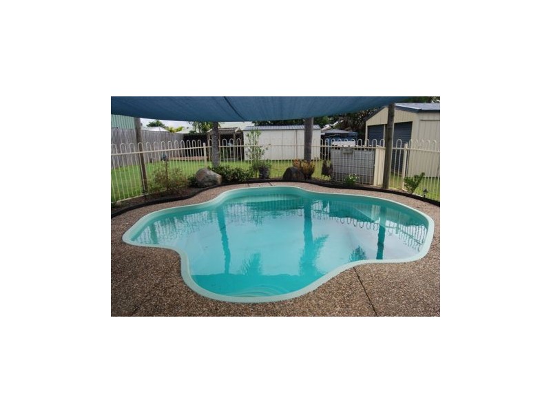 10 Sam Bezzina, Beaconsfield QLD 4740