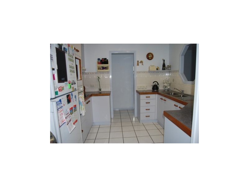 10 Sam Bezzina, Beaconsfield QLD 4740