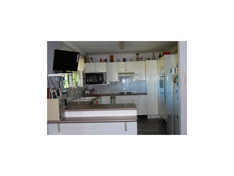 29 Glenella Richmond Rd, Glenella QLD 4740