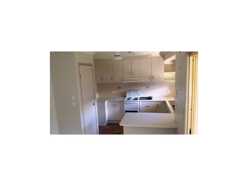 2 Kimberley Street, Andergrove QLD 4740