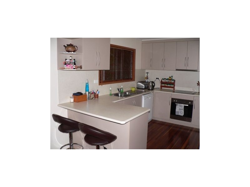 6 Phillips, Dysart QLD 4745