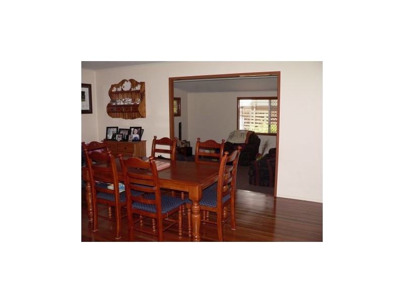 6 Phillips, Dysart QLD 4745