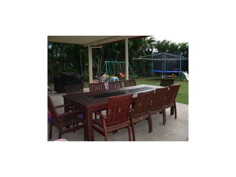 6 Phillips, Dysart QLD 4745