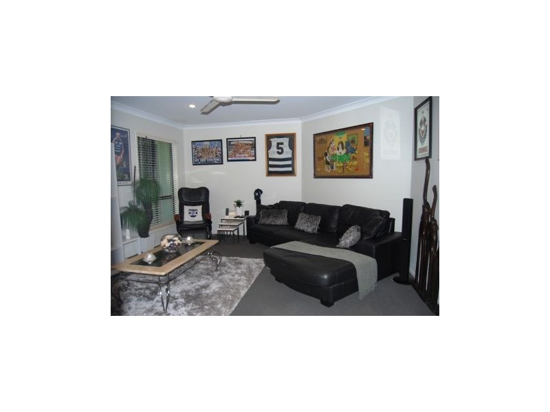 10 Leichardt Way, Andergrove QLD 4740