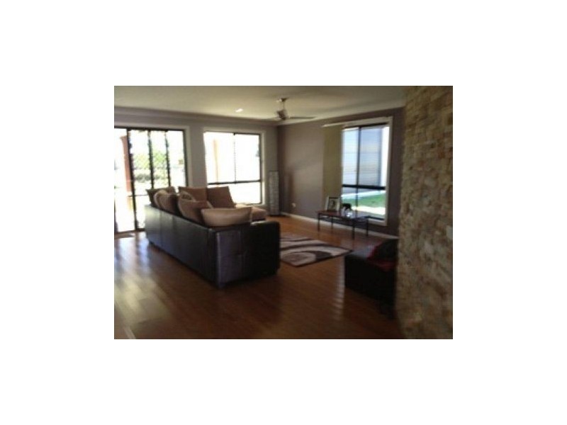 22 Lambert Drive, Moranbah QLD 4744