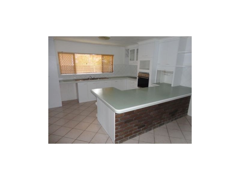 26 Yaralla Street, East Mackay QLD 4740