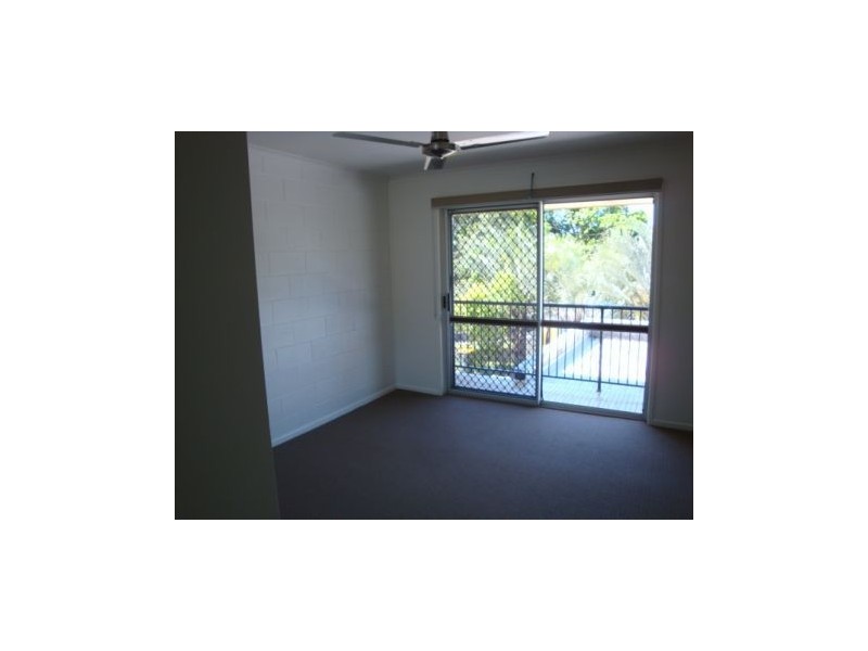 4/20 Byron Street, Mackay QLD 4740