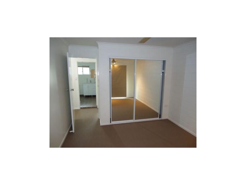 4/20 Byron Street, Mackay QLD 4740