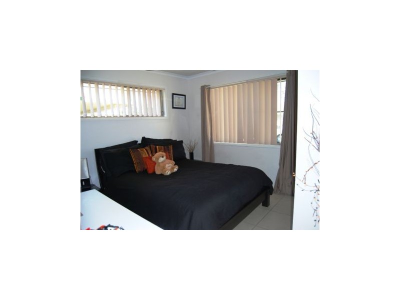 16 Avocado Crt, Beaconsfield QLD 4740