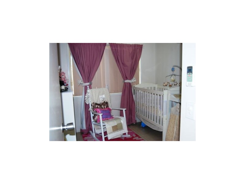 16 Avocado Crt, Beaconsfield QLD 4740